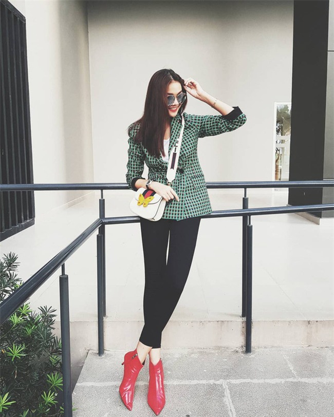 Tìm kiếm gợi ý diện đồ công sở từ chính phong cách của các người đẹp Việt - Ảnh 9.