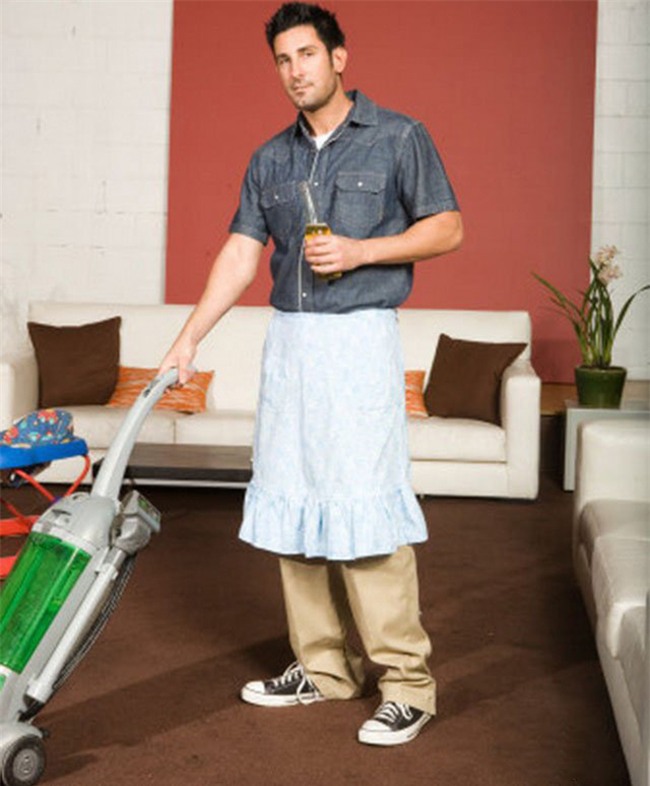 mung 8 thang 3 anh em hay "xong pha" lam... viec nha hinh anh 3