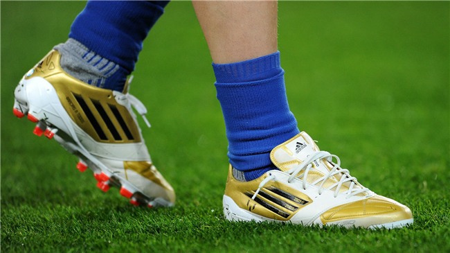 Bộ sưu tập giày thi đấu độc nhất từng được Messi sở hữu - Ảnh 5.