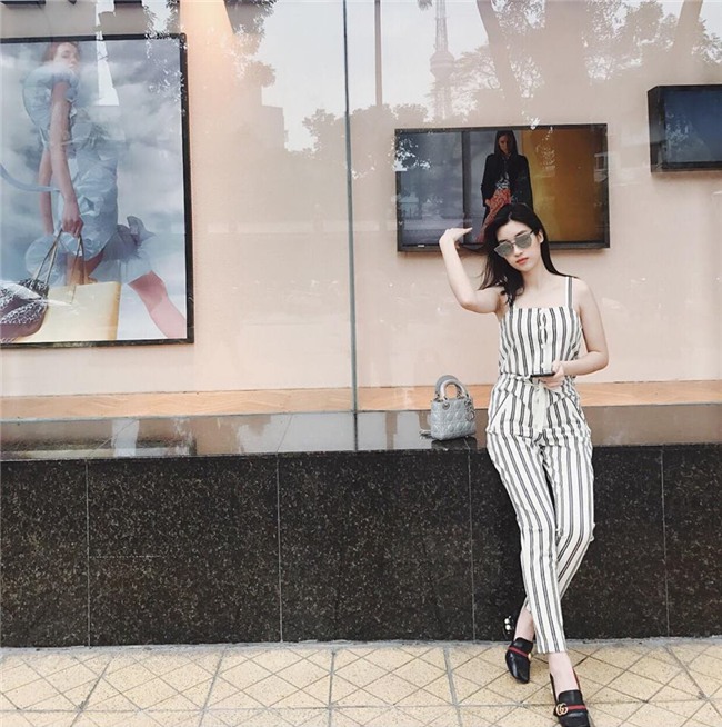 Hồ Ngọc Hà - Đỗ Mỹ Linh khoe street style sành điệu nổi bật nhất ngày 8/3-5