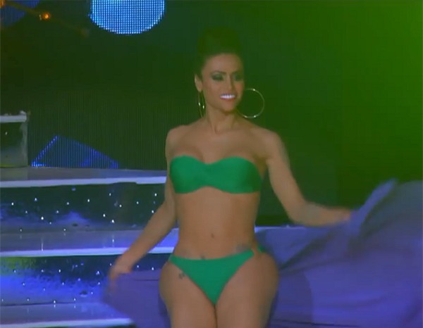 Đại diện Colombia lộ vòng 3 dị dạng khi mặc bikini tại Hoa hậu Chuyển giới Quốc tế 2018-1