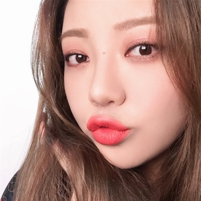 Con gái châu Á đang mê mệt 5 kiểu đánh mắt đơn giản nhưng ăn ảnh hết mức này - Ảnh 15.