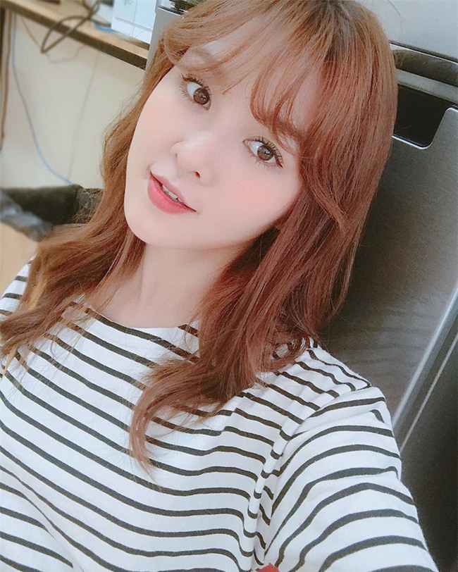 Con gái châu Á đang mê mệt 5 kiểu đánh mắt đơn giản nhưng ăn ảnh hết mức này - Ảnh 7.