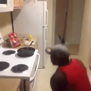 cuoi lan cuoi bo voi cac chang tro tai vao bep ngay 8-3 - 8