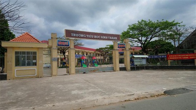 Bắt cô giáo quỳ 40 phút: Phụ huynh học luật mà hành xử giống côn đồ