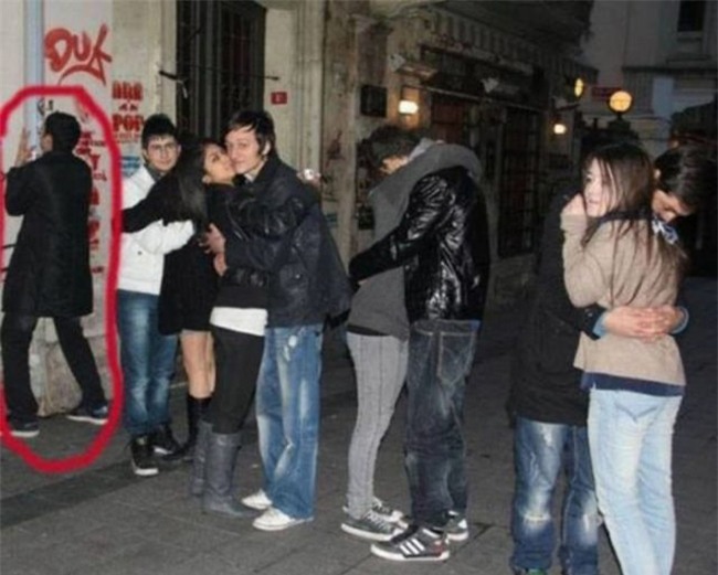 dan fa lam gi trong con "sieu bao" mung 8 thang 3? hinh anh 9