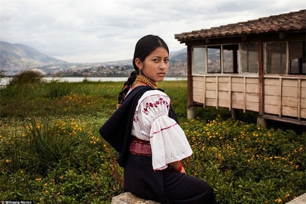Một cô gái tại Ecuardo
