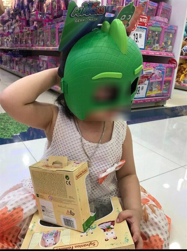 Có tế bào nam ở vùng hậu môn bé gái 3 tuổi nghi bị bảo vệ trường mầm non xâm hại? - Ảnh 3.