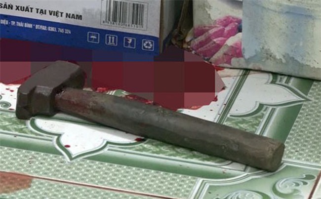 Giet vo roi tu tu o Lao Cai: Nguoi chong duoc benh vien cho ve nha hinh anh 1