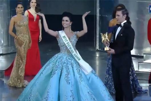 Hương Giang Idol đăng quang Hoa hậu Chuyển giới quốc tế 2018
