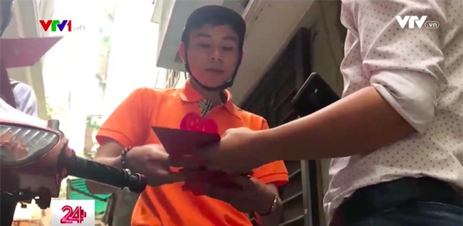 Thủ đoạn chăn dắt sinh viên vào đường dây bán hàng rong: Yêu cầu kí hợp đồng 5 năm không lương, phạt 100 triệu nếu phá vỡ hợp đồng - Ảnh 2.