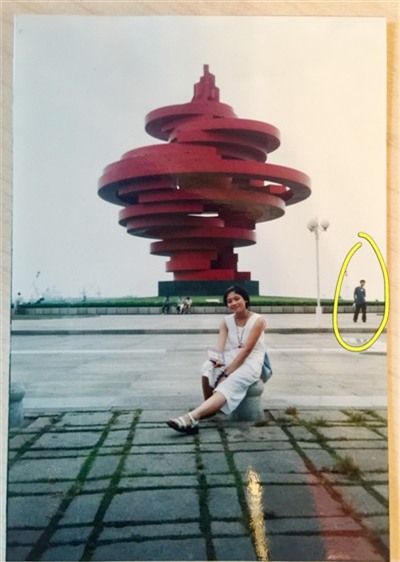 Cặp vợ chồng cưới nhau 5 năm bỗng phát hiện nhân duyên của họ bắt đầu tại chính bức ảnh chụp từ 18 năm trước - Ảnh 2.