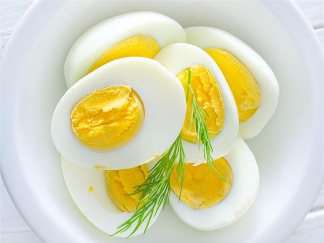 Chuyên gia chỉ cách trẻ em ăn trứng như thế nào là đúng cách?-1