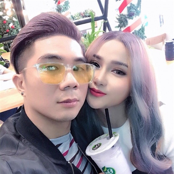 Khánh Đơn, Lương Bích Hữu, ca sĩ Khánh Đơn, Khánh Đơn và bạn gái mới