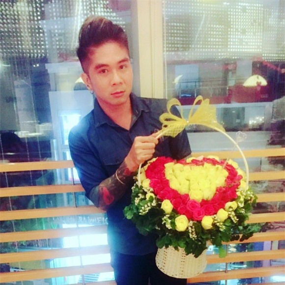 Khánh Đơn, Lương Bích Hữu, ca sĩ Khánh Đơn, Khánh Đơn và bạn gái mới