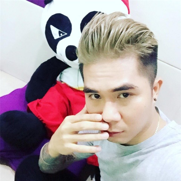 Khánh Đơn, Lương Bích Hữu, ca sĩ Khánh Đơn, Khánh Đơn và bạn gái mới