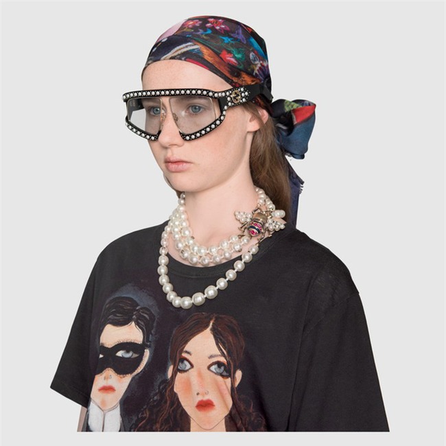 Giản dị như Hoa hậu Hương Giang, sau ngày đăng quang vẫn mặc lại áo phông cũ - Ảnh 8.