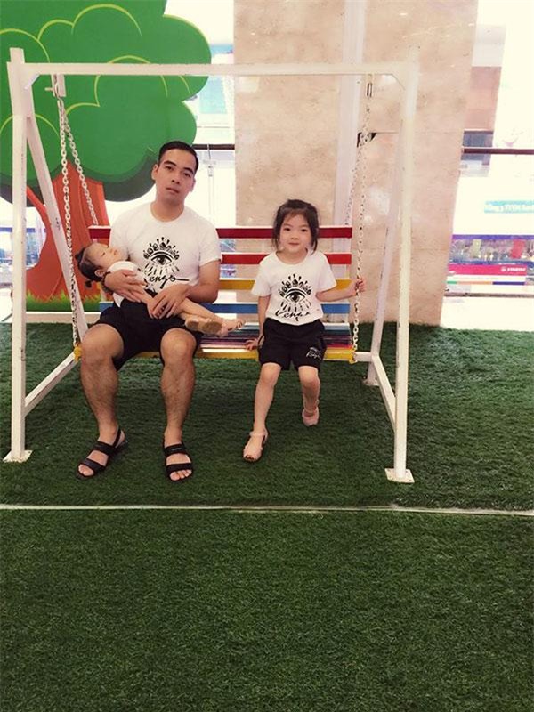 chi qua mot bai van mieu ta, ong bo ha thanh bi con gai “boc” toi “lam me met moi” - 7