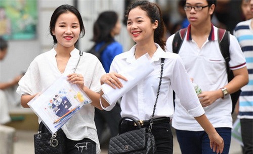 Tuyển sinh đại học năm 2018: Nhiều trường công bố xét tuyển theo học bạ