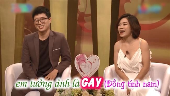 cap vo chong son co mot khong hai: vo nghi chong gay con chong tuong vo la nguoi chuyen gioi - 3