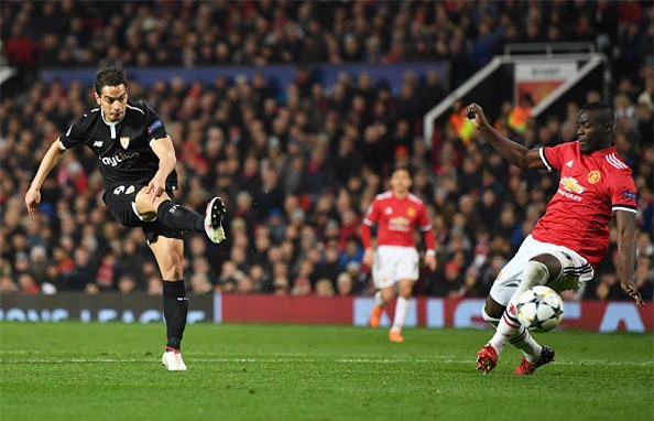 Sieu du bi lap cu dup, Sevilla tien MU roi Champions League hinh anh 3