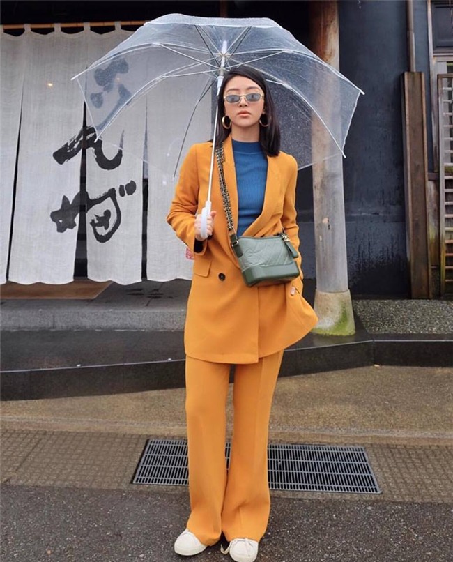 Huyền Baby - Thúy Vi khoe vòng 1 bốc lửa nổi bật nhất street style giới trẻ tuần qua-8