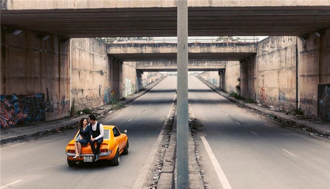 MC Chúng tôi là chiến sĩ khoe loạt ảnh cưới lãng mạn