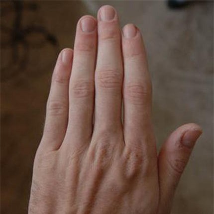 Nhìn kẽ hở bàn tay, biết ngay tương lai giàu sang hay túng thiếu