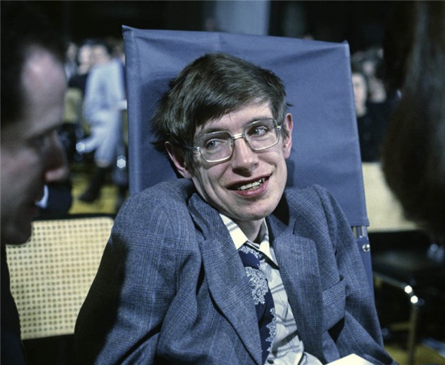 Thông điệp cuối cùng thiên tài vật lý Hawking gửi đến nhân loại