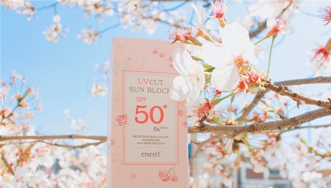 5 loai kem chong nang duoi 200k giai cuu lan da duoi cai nang do lua nhung ngay dau he! - 6