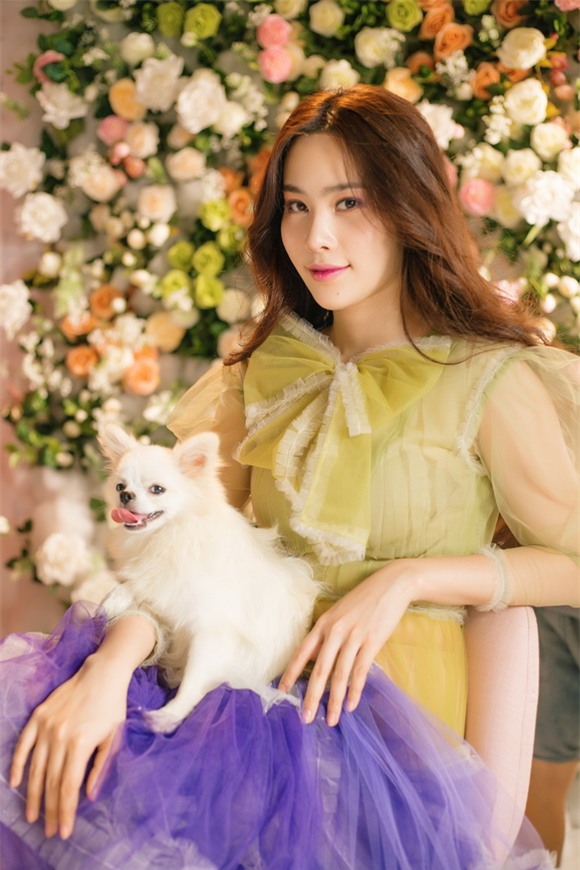 Hoa khôi nam em,nam em dịu dàng,nam em mừng valentine trắng