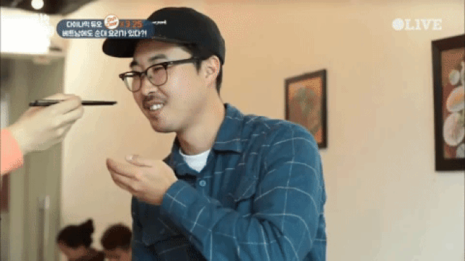 Thử thách mắm tôm cùng "tình cũ Sulli" và cái kết không thể đắng hơn - Ảnh 4.