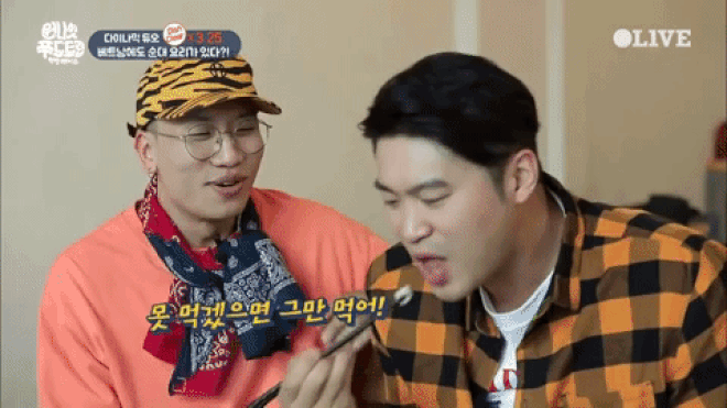 Thử thách mắm tôm cùng "tình cũ Sulli" và cái kết không thể đắng hơn - Ảnh 5.