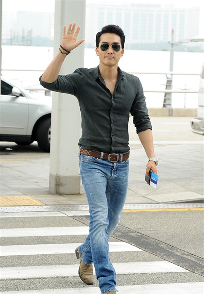 Nếu chàng của bạn bước đi như thế này thì hãy mau rước kho báu cực phẩm ấy về nhà ngay lập tức - Ảnh 2.