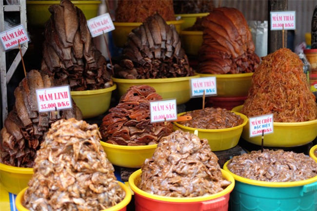 6 loại mắm thử thách khứu giác nhưng ăn rồi lại dễ bị nghiện của người Việt
