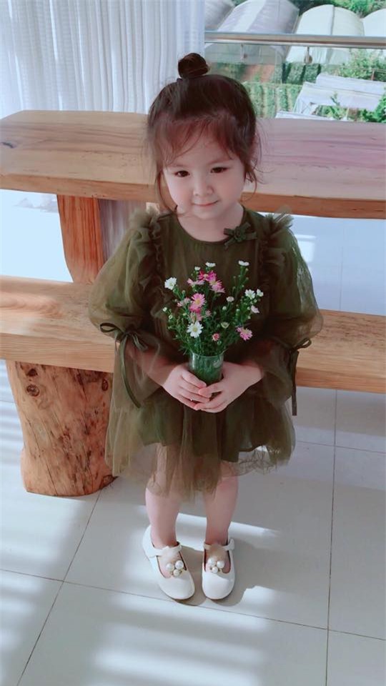 cadie, mộc trà, con gái elly trần