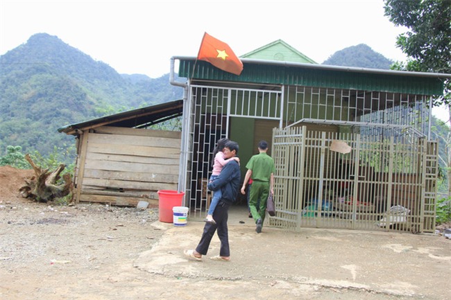 Số phận đáng thương của bé gái 6 tuổi bị gã hàng xóm đáng tuổi ông dâm ô khi đi dự liên hoan cùng bà ngoại - Ảnh 3.