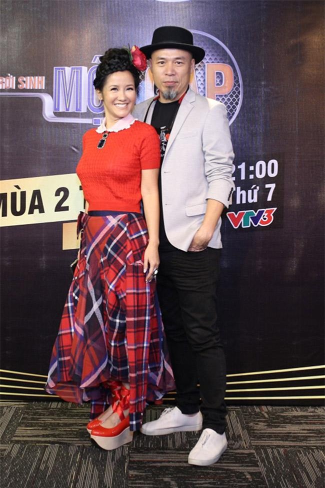 u50, may ai dam dien thoi trang "nhi nhanh ca canh" nhu bong hong nhung - 2