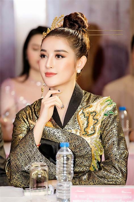 a hau huyen my khoe ve dep kieu sa do sac cung hh my linh, ky duyen hinh anh 5