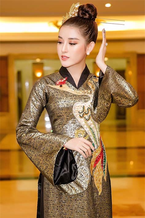 a hau huyen my khoe ve dep kieu sa do sac cung hh my linh, ky duyen hinh anh 6