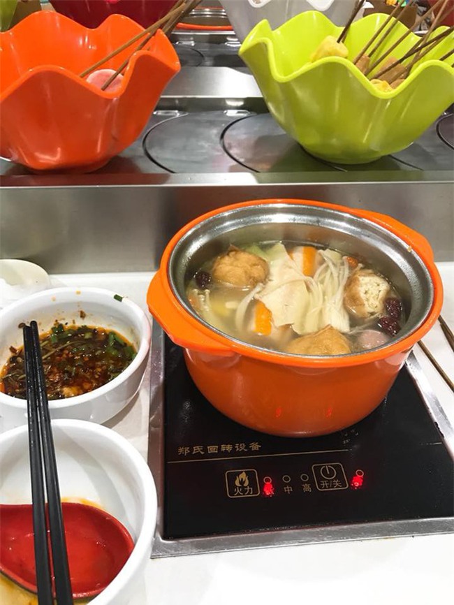 Hà Khẩu - điểm du lịch đi vừa gần, vừa dễ lại nhiều đồ ăn ngon của Trung Quốc - Ảnh 7.