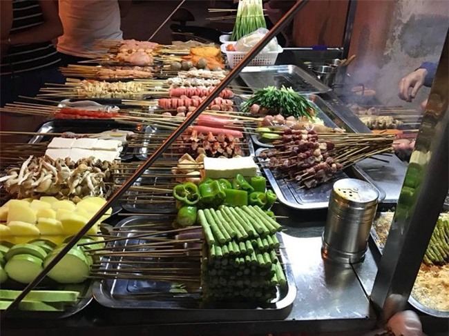 Hà Khẩu - điểm du lịch đi vừa gần, vừa dễ lại nhiều đồ ăn ngon của Trung Quốc - Ảnh 9.