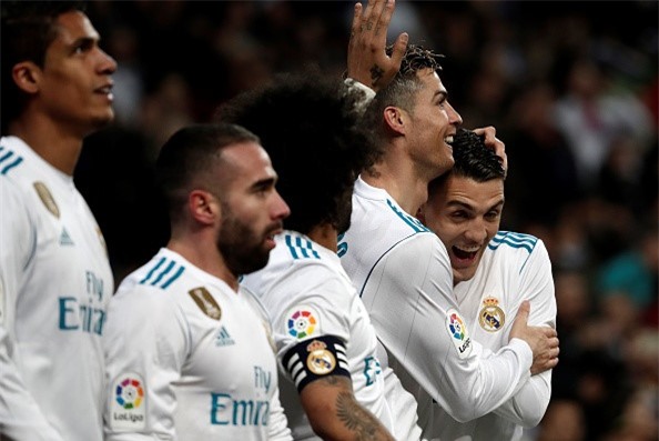 Ronaldo lap poker, Real gianh chien thang 6-3 truoc Girona hinh anh 1