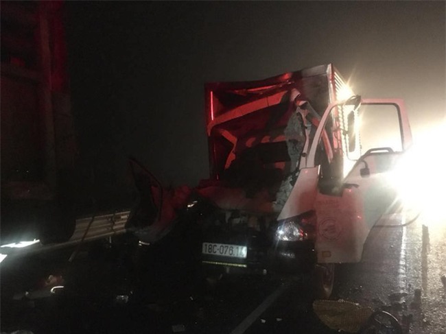 Vụ tai nạn trên cao tốc Pháp Vân – Cầu Giẽ giữa xe cứu hỏa và xe khách: Một chiến sỹ trẻ đã tử vong - Ảnh 4.