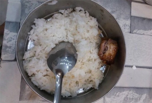 Phàn nàn bữa cơm cữ mẹ chồng nấu vỏn vẹn vài lát thịt rim lõng bõng nước, nàng dâu trẻ bị mắng tơi bời - Ảnh 4.