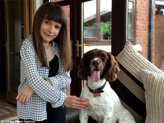 Bệnh lạ biến cô bé thành tượng sống nhưng cô kiên quyết không để nỗi đau thể xác hủy hoại cuộc đời mình - Ảnh 5.