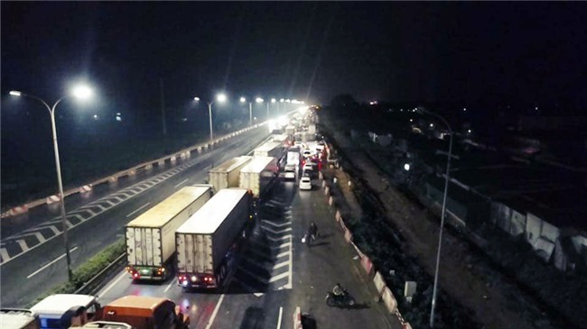Danh tính 3 nạn nhân tử vong trong các vụ tai nạn xảy ra cùng một buổi chiều trên cao tốc Pháp Vân - Cầu Giẽ - Ảnh 4.