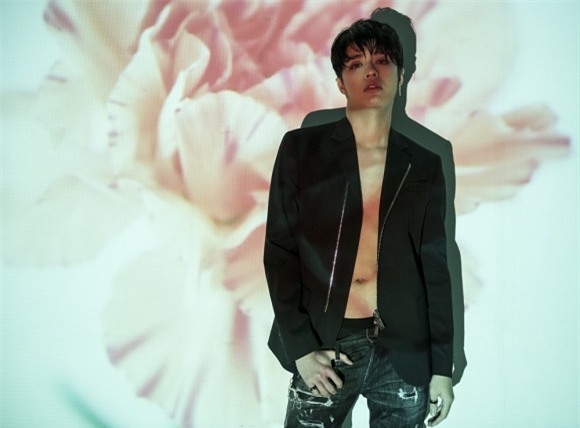 Noo Phước Thịnh,Noo Phước Thịnh đẹp trai ngời ngời,sao Việt