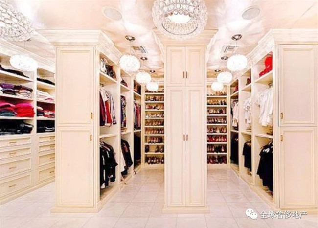 tuong cung dien nhung hoa ra day chi la phong... thu do cua gioi nha giau hinh anh 26