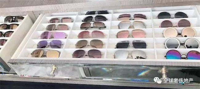 tuong cung dien nhung hoa ra day chi la phong... thu do cua gioi nha giau hinh anh 7